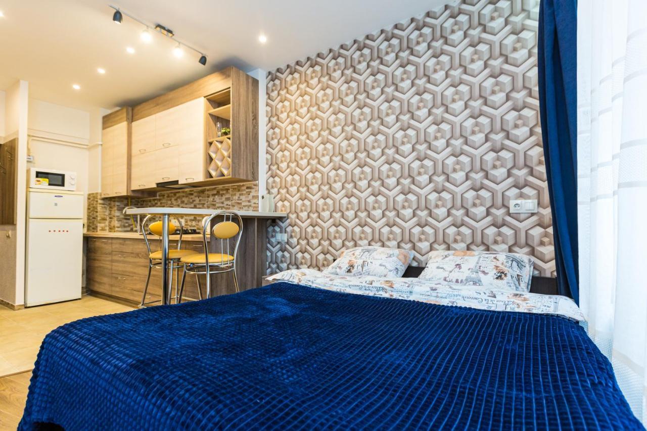2 Kn. Romana Apartment リヴィウ エクステリア 写真
